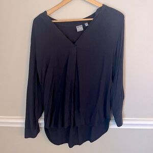 New York & Company Soho Jeans Navy Blue L Blouse w/ Button Cuffs